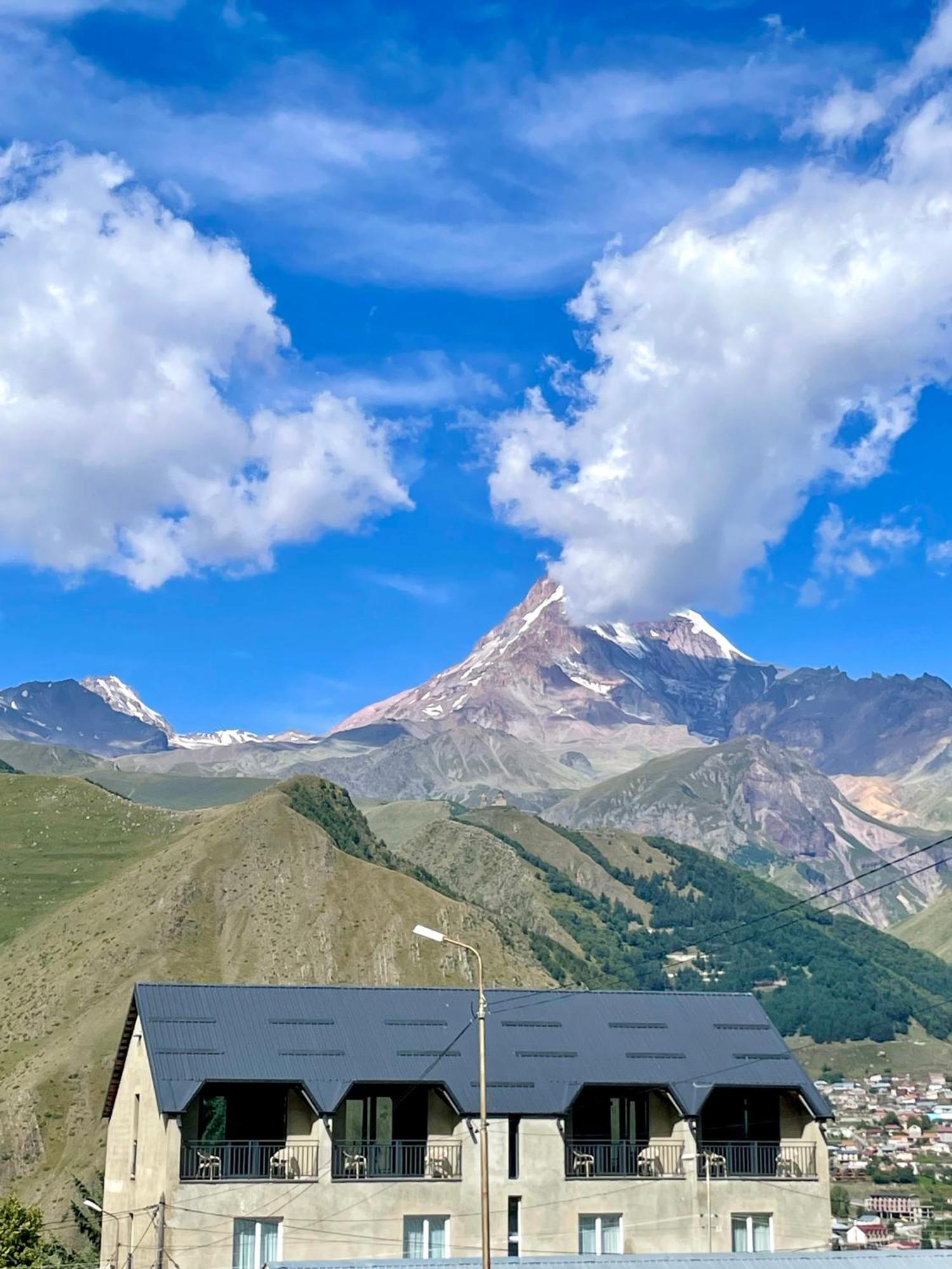 Planet Kazbegi Hotel Eksteriør billede