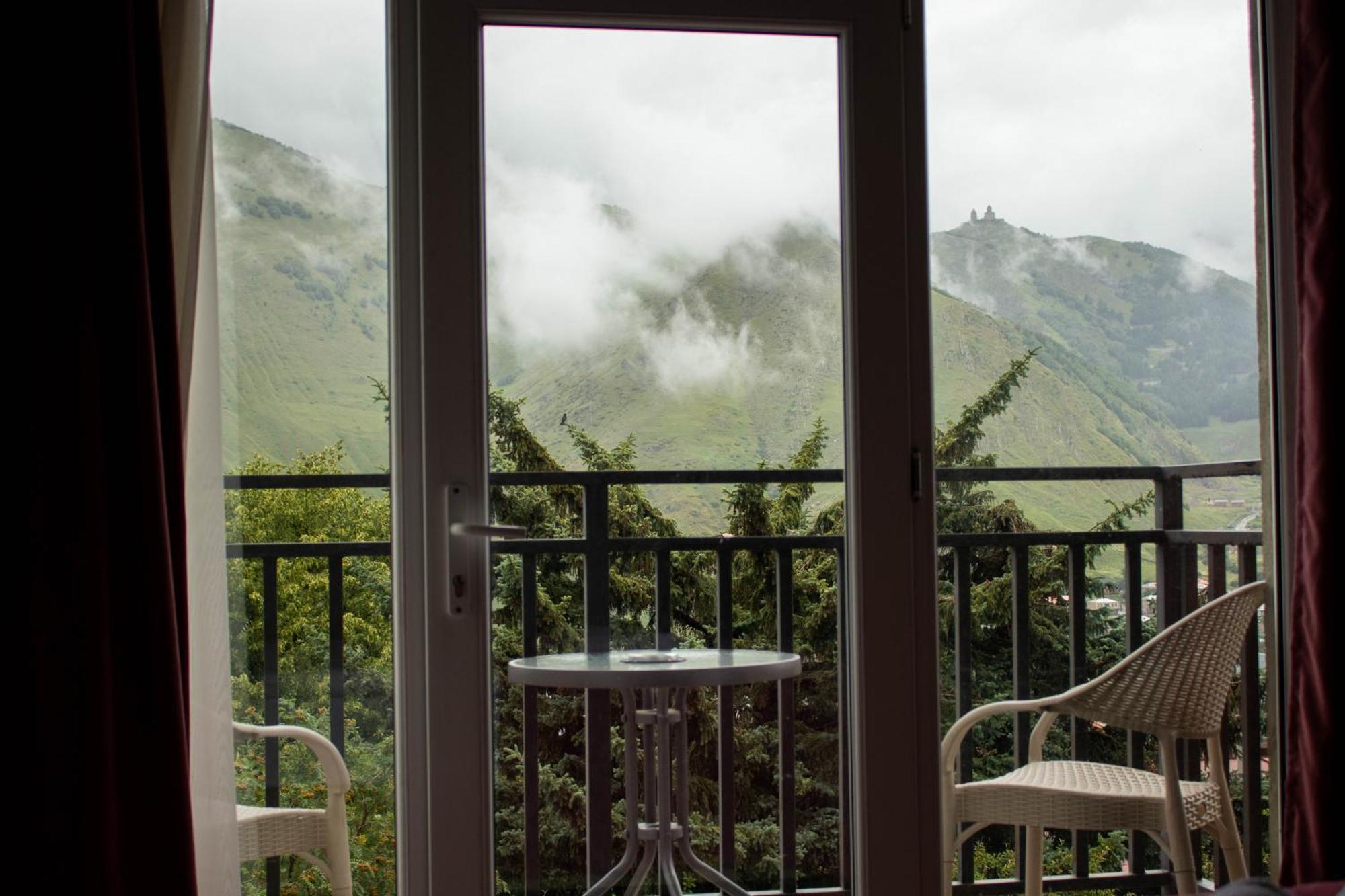 Planet Kazbegi Hotel Eksteriør billede