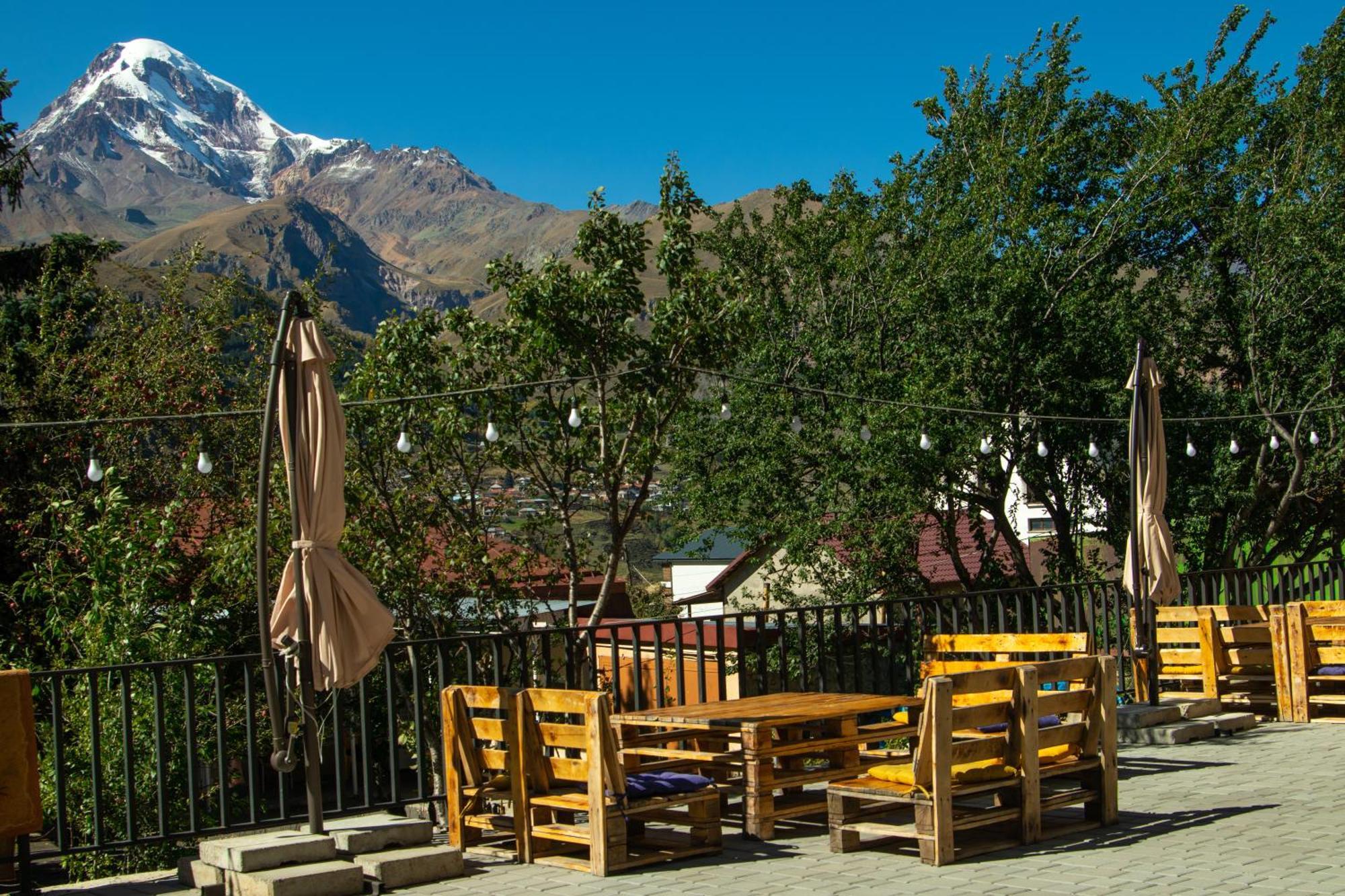 Planet Kazbegi Hotel Eksteriør billede